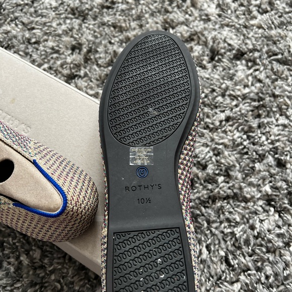 Rothy's Silver Flats Comfortable Woven Design - Picture 6 of 6